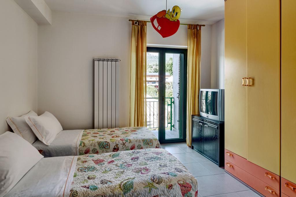Agriturismo Statale 17 Poggio Picenze 外观 照片